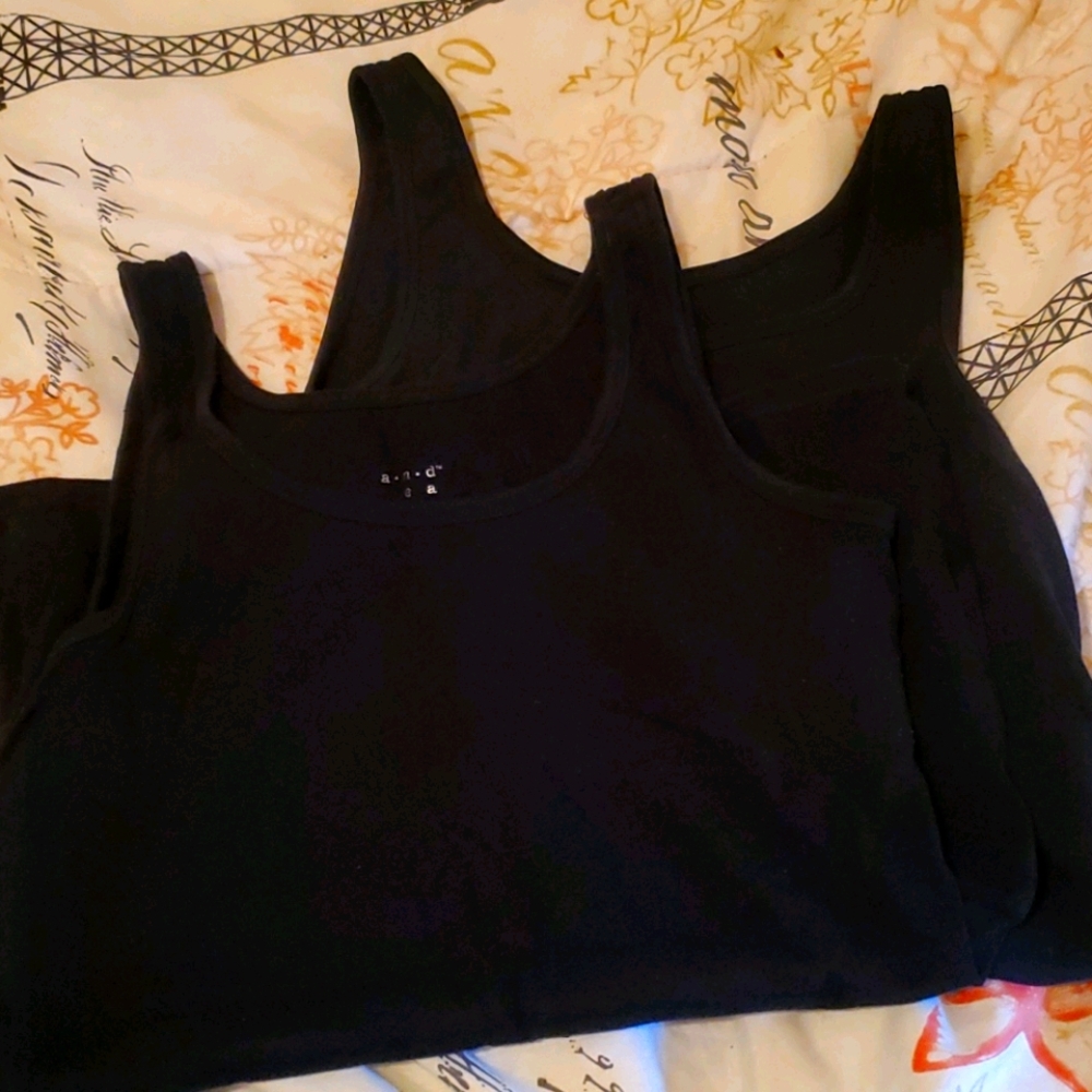 Black tank tops